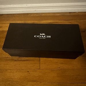 Coach Johnson Leather Soft Shine Calf Laceup Pointed Toe Ballet Flats Size 9M